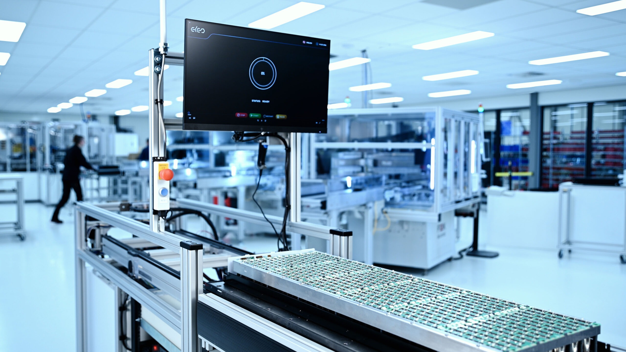 hightechtesting-Battery-Production2